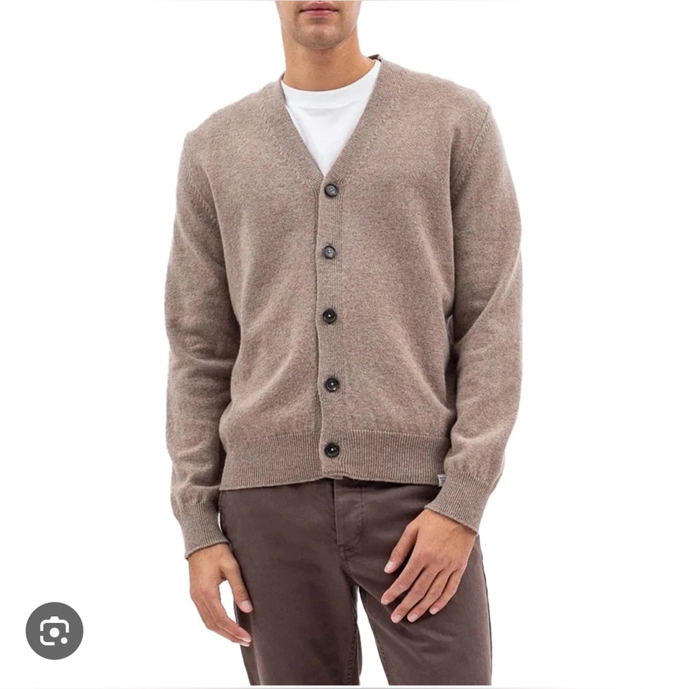 NWT: NORSE PROJECTS ADAM LAMBSWOOL CARDIGAN💥